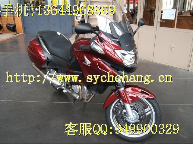 销售本田NT700摩托车